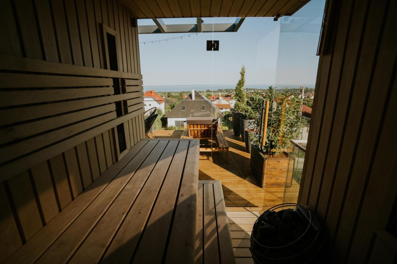 Skyline Resort Balatonalmádi Extérieur photo